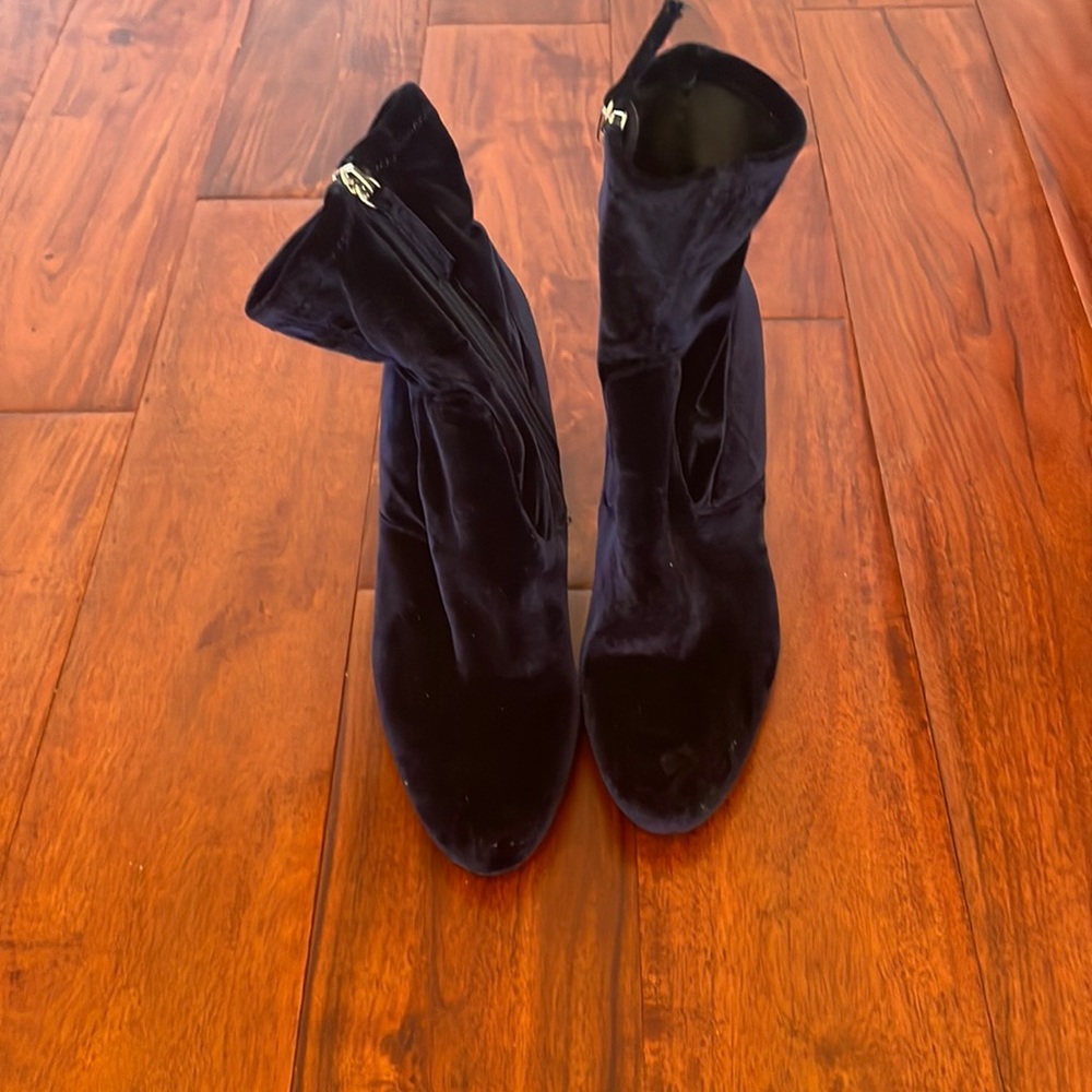 Steve Madden Blue Velvet Booties